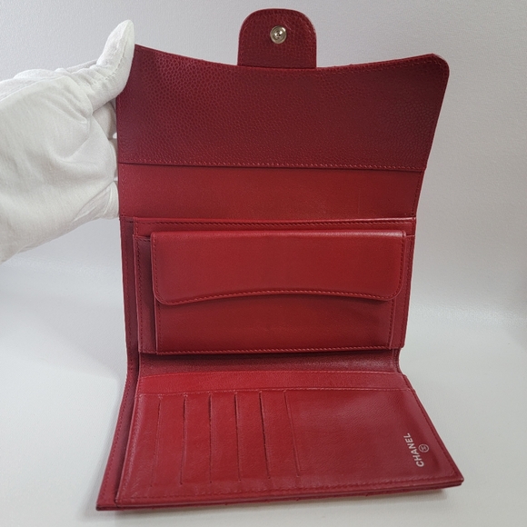 CHANEL Quilted CC Logo Grained CalfSkin Long Trifold Wallet - Picture 7 of 14